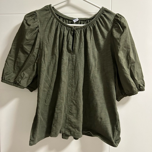 Old Navy - Picture 1 of 3